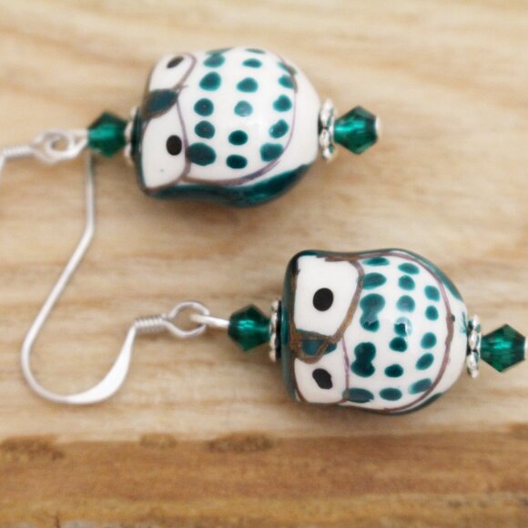 Emerald Green Hand Painted Owl Beaded Earrings - Handmade & Hypoallergenic - Picture 2 of 8